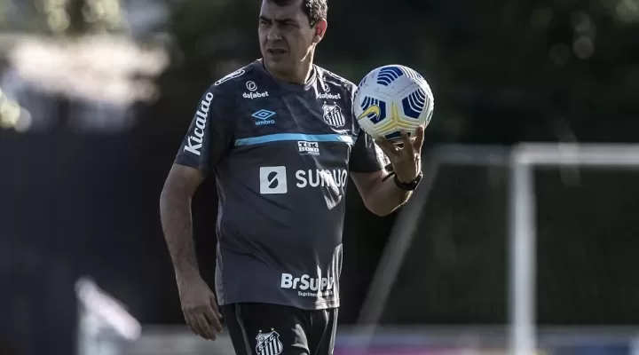 Santos é Processado pela FIFA por Contratação de Fábio Carille